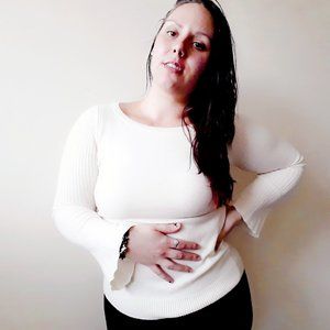 Banana Republic Italian yarn bell sleeve sweater